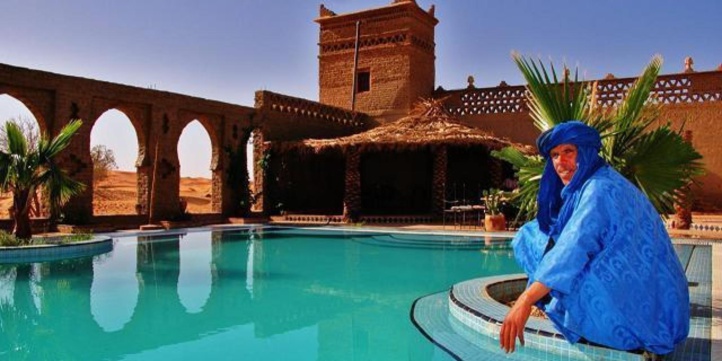 Réouverture des frontières : les professionnels du tourisme adoptent deux mesures sanitaires Réouverture des frontières : les professionnels du tourisme adoptent deux mesures sanitaires