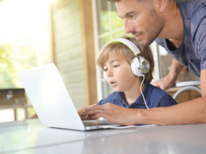 Les enfants influenceurs : quand l’enfant devient une marque