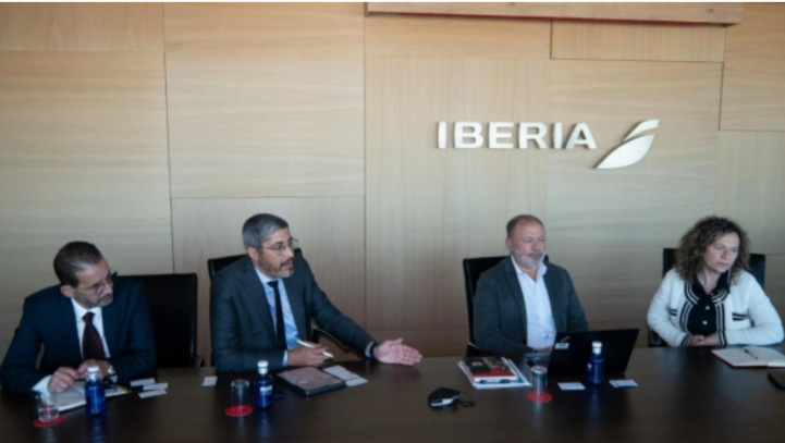 Le directeur général de l'ONMT s'est réuni lundi 7 février 2022, avec le top management de la compagnie aérienne Iberia, à Madrid.