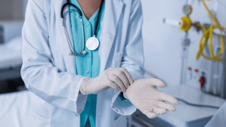 Algérie : Des centaines de médecins abandonnent le pays et son système sanitaire