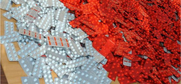 Casablanca: Mise en échec d'une tentative de trafic de plus de 18.000 comprimés psychotropes (DGSN) Casablanca: Mise en échec d'une tentative de trafic de plus de 18.000 comprimés psychotropes (DGSN)