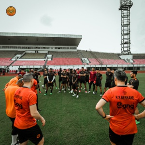 Coupe de la Confédération (17h00) : L’ASEC Mimosas d’Abidjan reçoit la RSB à Cotonou (Bénin) Coupe de la Confédération (17h00) : L’ASEC Mimosas d’Abidjan reçoit la RSB à Cotonou (Bénin)