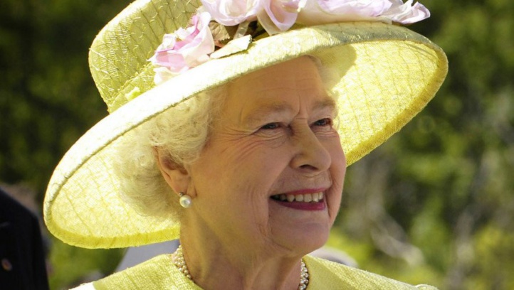 La reine Elizabeth II testée positive au Covid-19