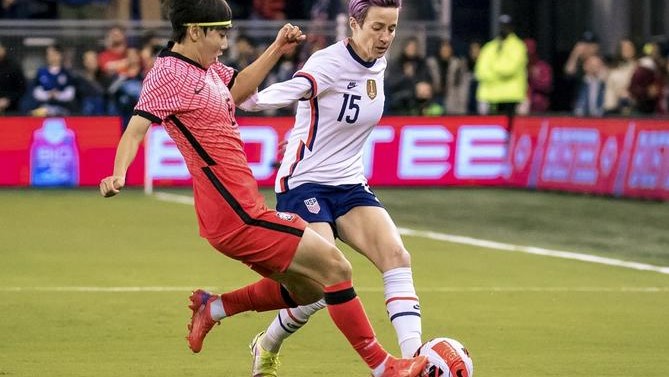 Football / Etats Unis : Désormais, les footballeuses et footballeurs de l’équipe nationale au même niveau salarial Football / Etats Unis : Désormais, les footballeuses et footballeurs de l’équipe nationale au même niveau salarial
