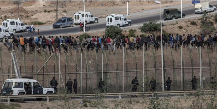 Melilia: 1.000 migrants tentent à nouveau de franchir la frontière Melilia: 1.000 migrants tentent à nouveau de franchir la frontière