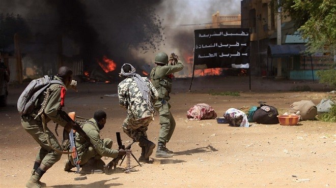 Mali : HRW dénonce les atrocités commises par l’armée et les islamistes