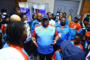 Maroc-RDC /  Le président  de la RDC  aux Léopards: "Pas de panique les gars. Je vais être avec vous au Maroc et je sais que nous serons qualifiés ! " Maroc-RDC /  Le président  de la RDC  aux Léopards: "Pas de panique les gars. Je vais être avec vous au Maroc et je sais que nous serons qualifiés ! "