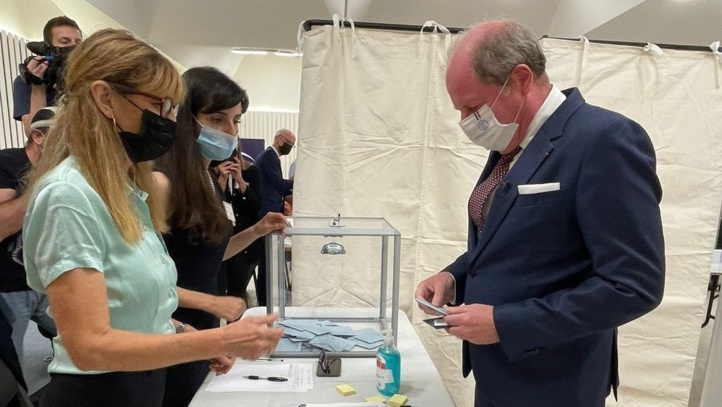 Présidentielle française : Un 1er tour de la droite à son extrême Présidentielle française : Un 1er tour de la droite à son extrême