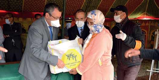 Sidi Kacem / Campagne de solidarité :104.050 bénéficiaires de denrées alimentaires Sidi Kacem / Campagne de solidarité :104.050 bénéficiaires de denrées alimentaires