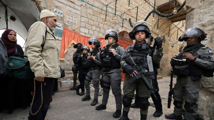 Palestine : Attaque des forces israéliennes contre les fidèles à la mosquée Al-Aqsa Palestine : Attaque des forces israéliennes contre les fidèles à la mosquée Al-Aqsa