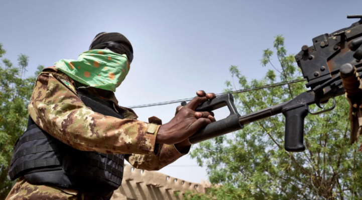 Propagation de la drogue et du terrorisme sur le continent : Des menaces réelles pour un développement harmonieux et durable Propagation de la drogue et du terrorisme sur le continent : Des menaces réelles pour un développement harmonieux et durable