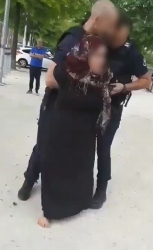 France : Deux femmes voilées violentées par la police France : Deux femmes voilées violentées par la police