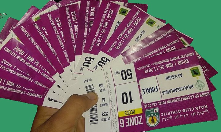  Complexe sportif Mohammed V : Pas de billets électroniques, énormes bousculades et des billets rapidement écoulés ce matin !