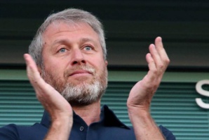 Le président russe du Chelsea applaudit la décision de l'Angleterre.