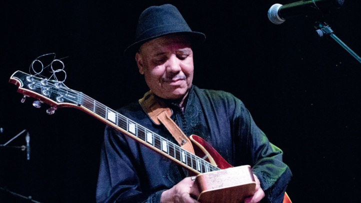 Du cérébral qui prend aux entrailles. Du cérébral qui prend aux entrailles.