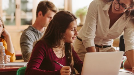 Cour des comptes : A l'école, l'orientation déboussole