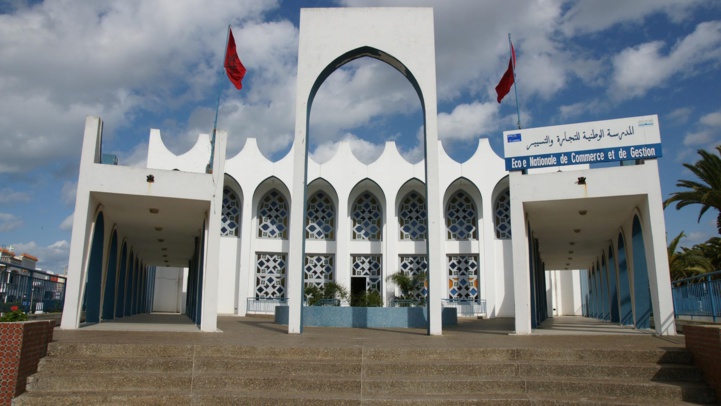 El Jadida / Golden Memories : Ryad Mezzour exhorte au renforcement de la compétitivité industrielle El Jadida / Golden Memories : Ryad Mezzour exhorte au renforcement de la compétitivité industrielle