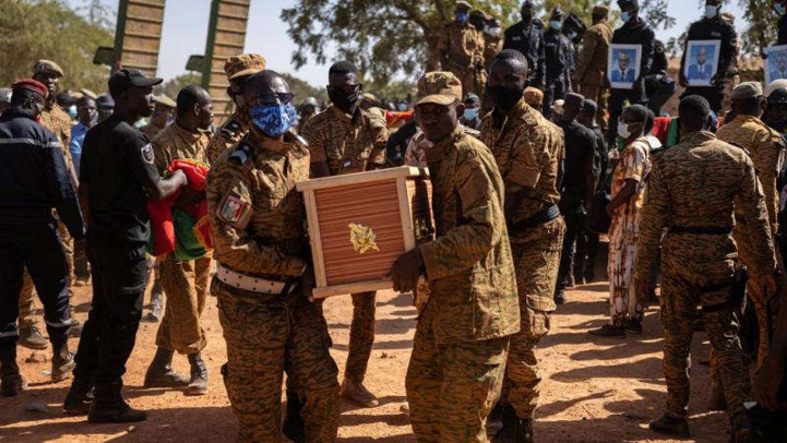 Burkina Faso : Trois attaques djihadistes, une quarantaine de morts Burkina Faso : Trois attaques djihadistes, une quarantaine de morts
