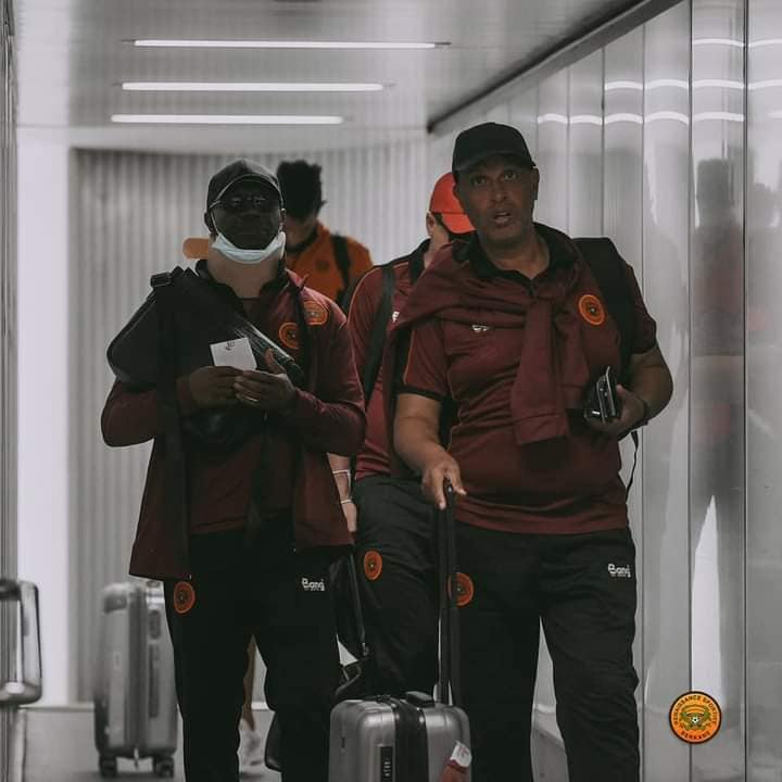 Finale de la Coupe de la CAF : La RSB s’est envolée ce matin de l’aéroport Oujda-Angad Finale de la Coupe de la CAF : La RSB s’est envolée ce matin de l’aéroport Oujda-Angad