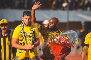 MAS : Le bel hommage des Massaouis à leur joueur Djedje Franck Guiza ! MAS : Le bel hommage des Massaouis à leur joueur Djedje Franck Guiza !