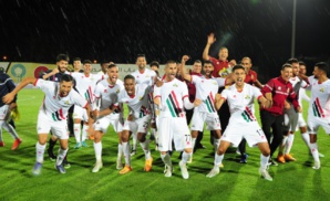 La joie des joueurs de l'ASFAR à la fin de la rencontre. Ph.Nidal