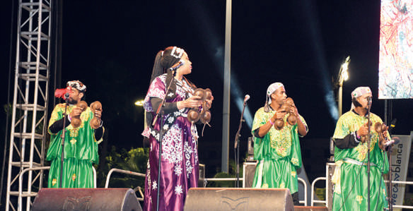 Casablanca : La ville blanche danse sur les rythmes gnaouis Casablanca : La ville blanche danse sur les rythmes gnaouis
