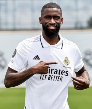 Real / Officiel : Antonio Rüdiger, nouveau numéro 22 du Real Madrid Real / Officiel : Antonio Rüdiger, nouveau numéro 22 du Real Madrid