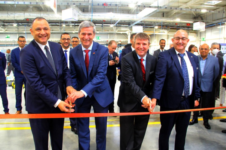 Tanger : Mezzour inaugure une usine allemande spécialisée dans les composantes automobiles Tanger : Mezzour inaugure une usine allemande spécialisée dans les composantes automobiles