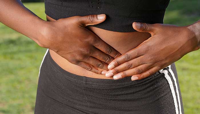 Douleurs & ballonnements : Des automassages pour soulager son ventre