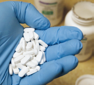 Traitement Covid-19 : la chloroquine a-t-elle sauvé ou tué des Marocains ? Traitement Covid-19 : la chloroquine a-t-elle sauvé ou tué des Marocains ?