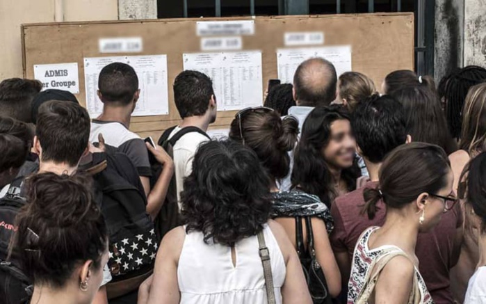 Seuls 231.272 candidats ont pu décrocher leur BAC Seuls 231.272 candidats ont pu décrocher leur BAC