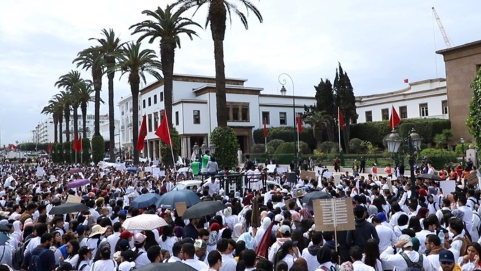 Intégration des étudiants d'Ukraine : les futurs médecins haussent le ton Intégration des étudiants d'Ukraine : les futurs médecins haussent le ton