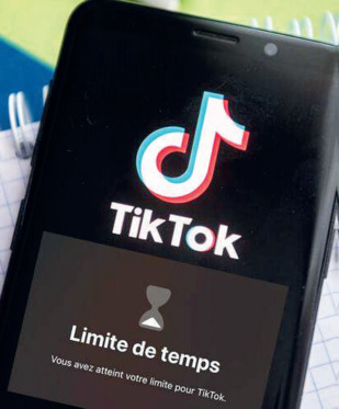 Réseaux sociaux : TikTok lance des alertes pour limiter son addiction