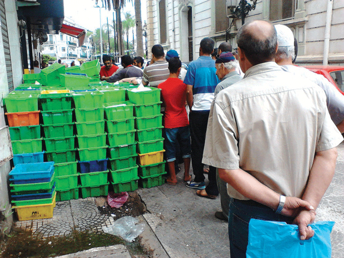 Après la crise de l'huile de table, l'Algérie souffre des pénuries du lait Après la crise de l'huile de table, l'Algérie souffre des pénuries du lait