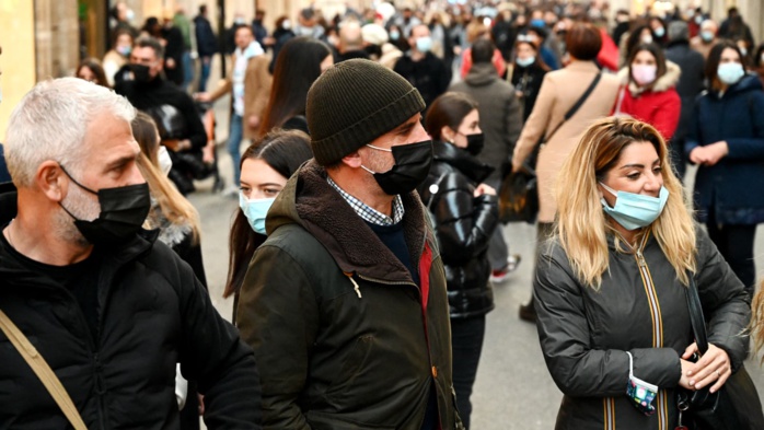 Covid-19 : Une 7ème vague qui ramène les masques Covid-19 : Une 7ème vague qui ramène les masques