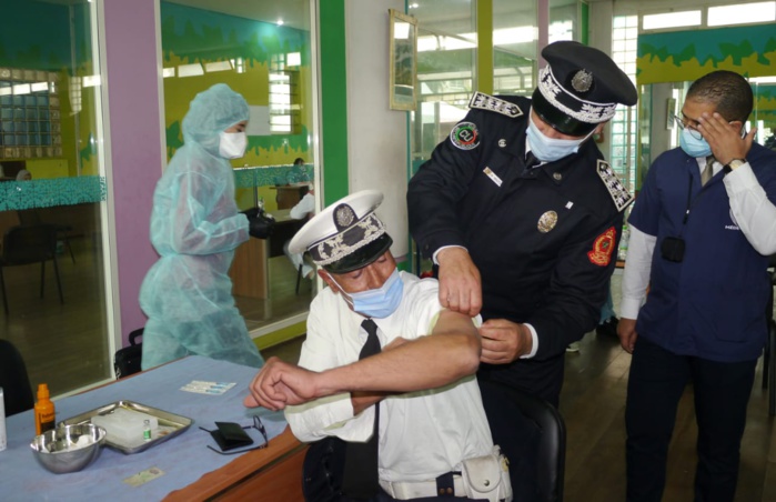 Covid-19: Cinq nouveaux décès et 2.451 cas d'infection en 24 heures Covid-19: Cinq nouveaux décès et 2.451 cas d'infection en 24 heures