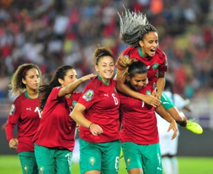 Joie méritée de ces braves lionnes. Phs Nidal Joie méritée de ces braves lionnes. Phs Nidal