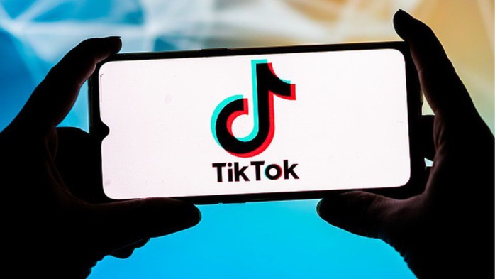 Réseaux Sociaux : Sous pression, TikTok fait marche arrière