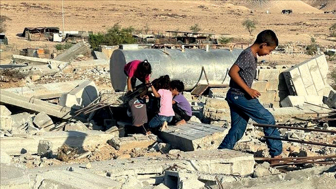 Palestine : Israël détruit pour la 204ème fois le village Al-Araqib Palestine : Israël détruit pour la 204ème fois le village Al-Araqib