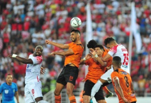 Coupe du Trône RSB-WAC 0-0 (t.a.b 3-2) : La Renaissance Sportive Berkane remporte sa deuxième Couronne Coupe du Trône RSB-WAC 0-0 (t.a.b 3-2) : La Renaissance Sportive Berkane remporte sa deuxième Couronne