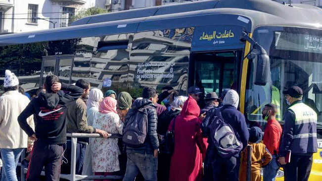 Transport en commun : Un «cauchemar» pour les travailleurs au Maroc