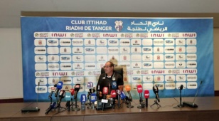 Football / Point de presse de Zaki, entraîneur de l’IRT: « Je suis prêt à reconstituer une équipe d’avenir » Football / Point de presse de Zaki, entraîneur de l’IRT: « Je suis prêt à reconstituer une équipe d’avenir »
