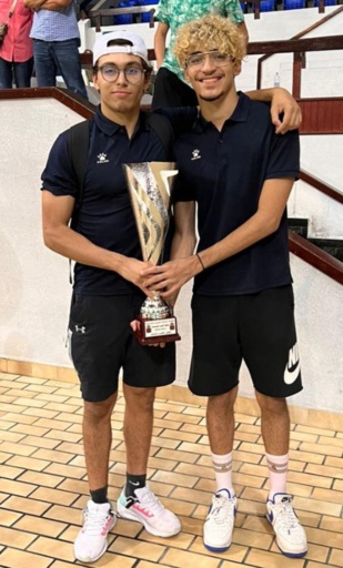 À droite, le nouveau recordman de 1500 mètres, Saïd Chahine. À droite, le nouveau recordman de 1500 mètres, Saïd Chahine.