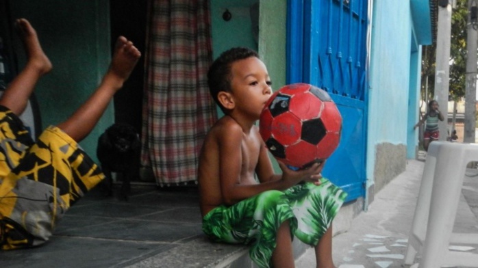Brésil : "Monsieur l’agent, on n’a rien à manger" Brésil : "Monsieur l’agent, on n’a rien à manger"