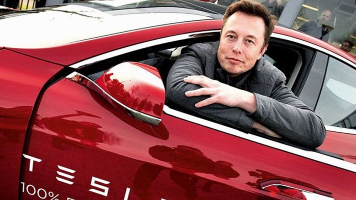 Twitter : Elon Musk vend des actions du groupe Tesla pour près de 7 milliards de dollars Twitter : Elon Musk vend des actions du groupe Tesla pour près de 7 milliards de dollars