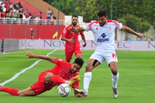 Une phase de jeu de la rencontre FUS-WAC. Ph. Nidal