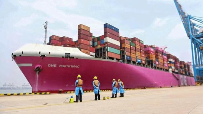Chine : Le ralentissement mondial freine les exportations