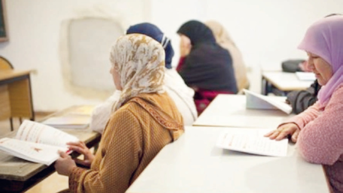Lutte contre l’analphabétisme : Un chantier ambitieux qui tourne au ralenti ! Lutte contre l’analphabétisme : Un chantier ambitieux qui tourne au ralenti !