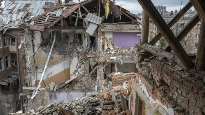 Guerre en Ukraine : Face aux percées de Kiev, Moscou annonce des "frappes massives" Guerre en Ukraine : Face aux percées de Kiev, Moscou annonce des "frappes massives"