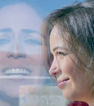 En 2002, Joana Amendoeira fait une apparition remarquée sur le disque hommage à Moniz Pereira.
